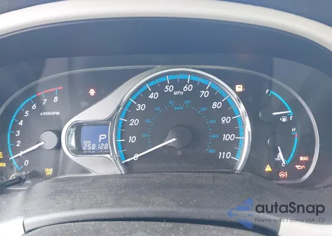 2014 Toyota Sienna Xle V6 8 Passenger из США, поврежденный, VIN 5TDYK3DC0ES521372